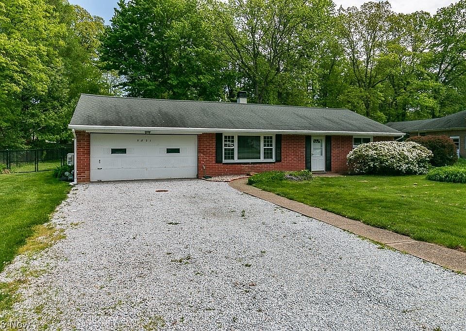 1st image of 5821 Birchwood Dr