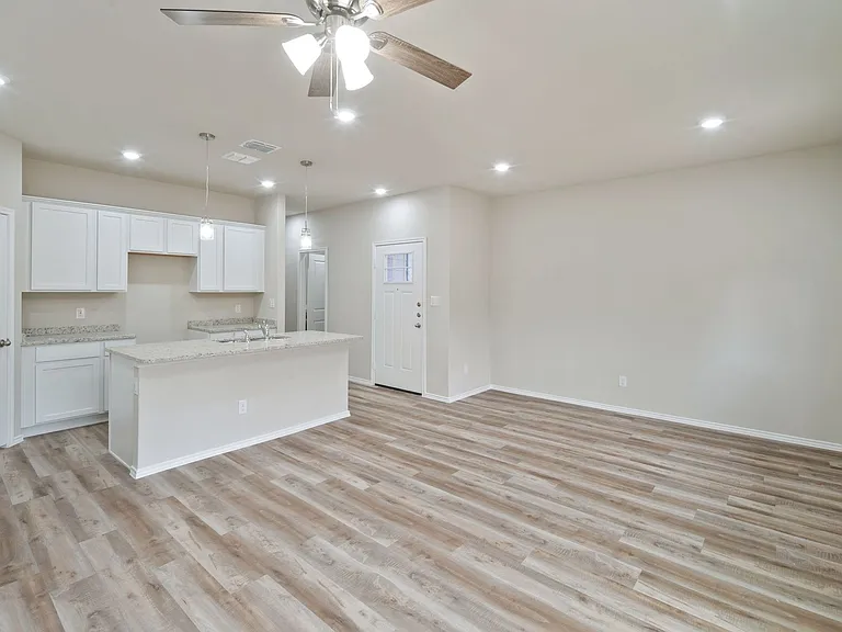 9193 Dietz Elkhorn Rd — Photo 4