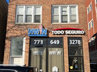 2914 W Irving Park Rd #2R, Chicago, IL 60618