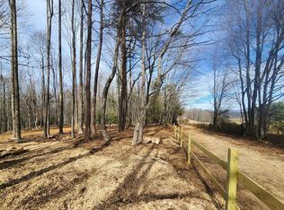 680 Little Bit Rd, Hillsville, VA 24343