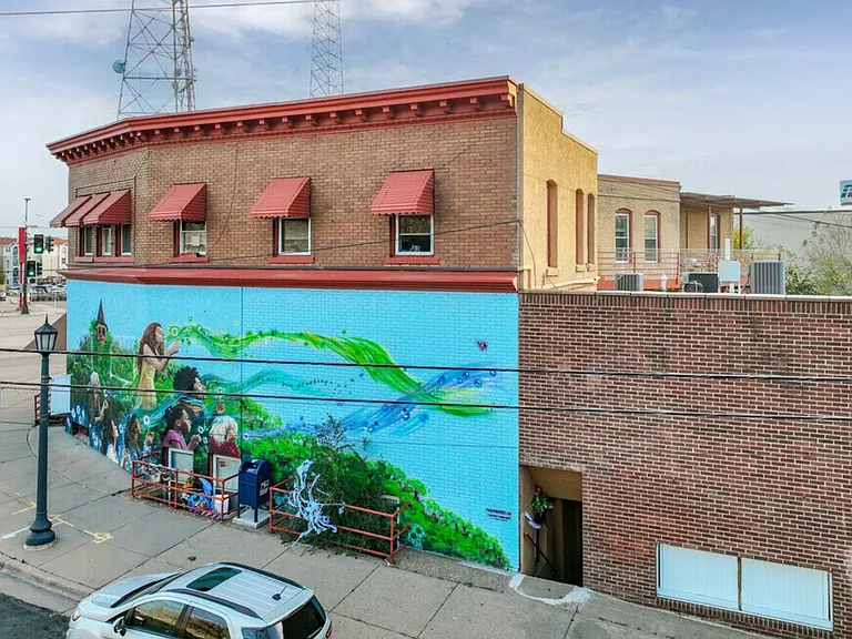 3400 University Ave SE — Photo 3
