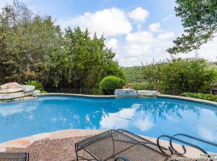 527 Mesa Blf, San Antonio, TX 78258