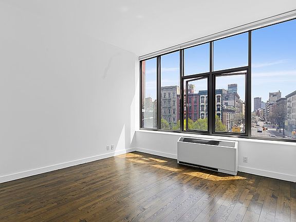 3rd image of 210 Lafayette St APT 3B