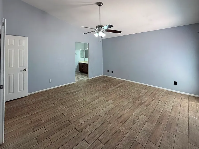 11815 N 65th Dr — Photo 30