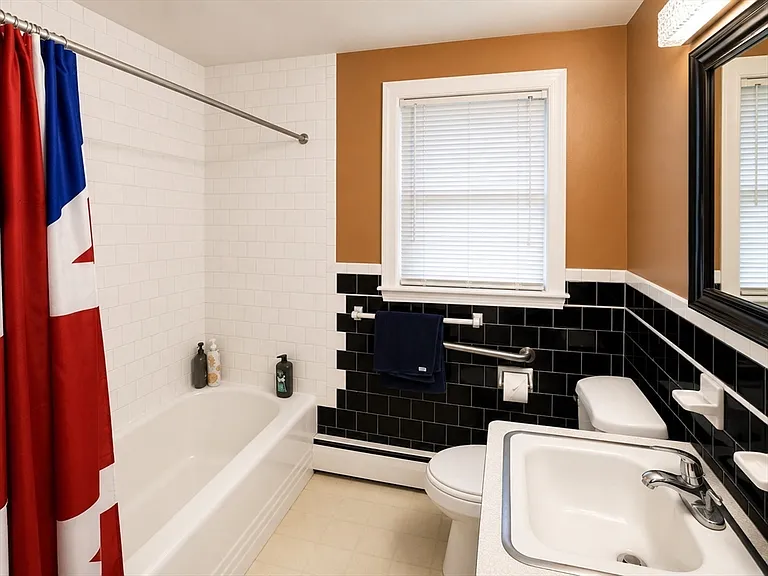 1282 Central Ave — Photo 15