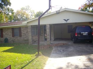 181 Oak Ridge Dr, Shreveport, LA 71106