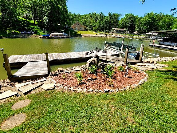 2nd image of 10547 Wildflower Dr