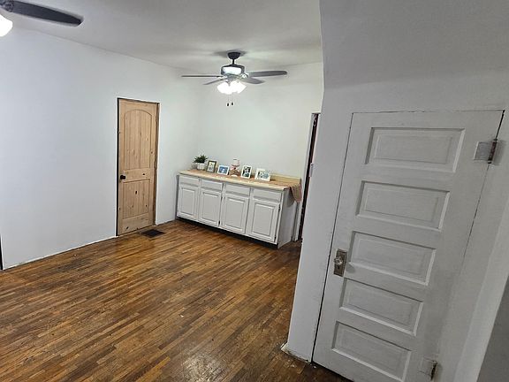 4th image of 529 N Sheridan St