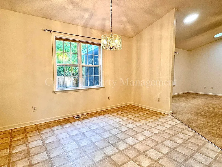7408 Bluestone Ct — Photo 7
