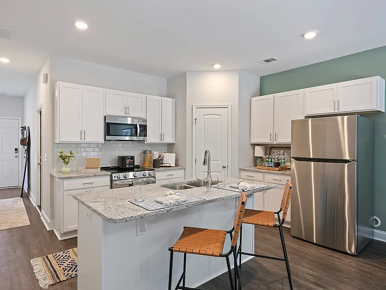 102 Lusk Ln — Photo 10