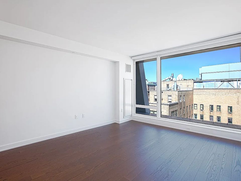 1st image of 400 W 113th St APT 1503