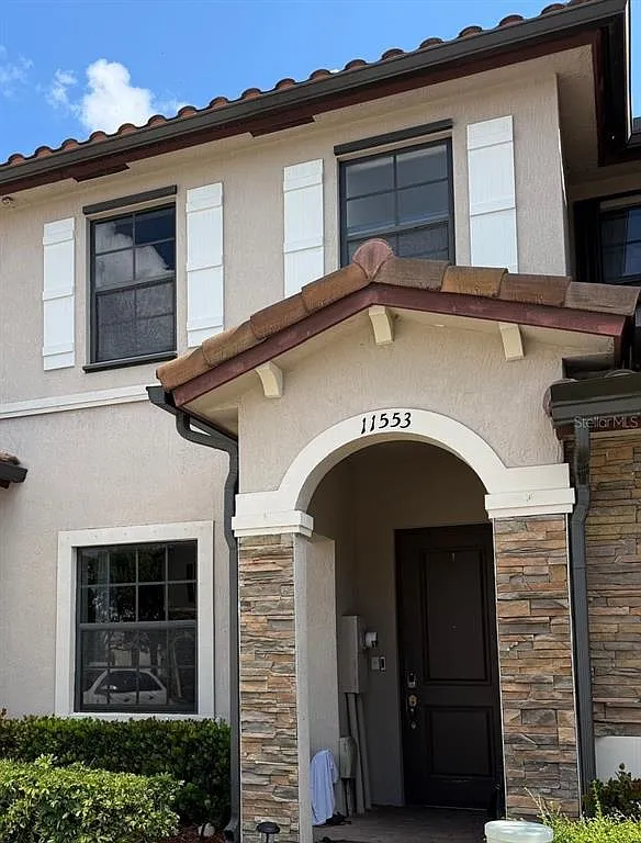 2 bed, 2.5 bath, 1422 sqft, $2,500 — Photo 1