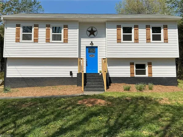 4910 Pine Hall Rd, Walkertown, NC 27051