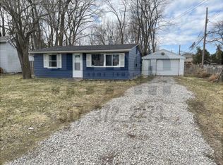 4008 Pleasant Grove Rd, Lansing, MI 48910