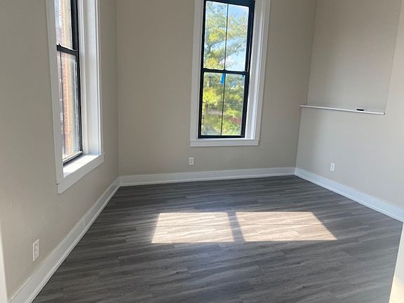 3rd image of 3103-3107 Colerain Ave #17