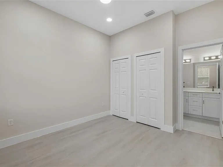 6974 Belltree Ct — Photo 9