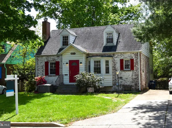 8214 Cedar St, Silver Spring, MD 20910