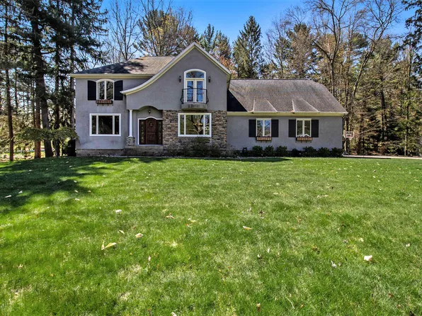 6419 W Wilderness Trl, Ludington, MI 49431