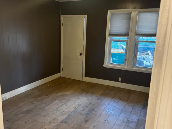 292 Elm St #1, North Attleboro, MA 02760