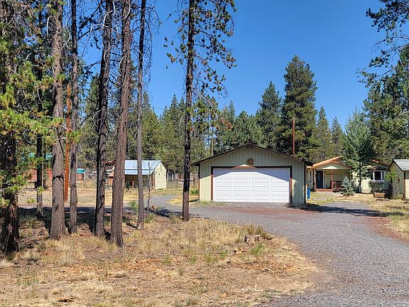 2nd image of 16532 Fawn Ct