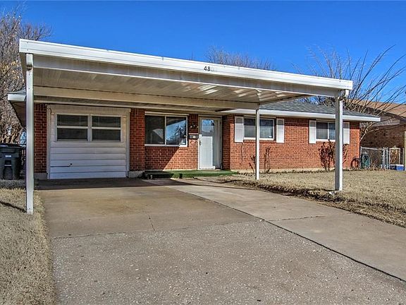 3rd image of 4805 SE 25th Ter