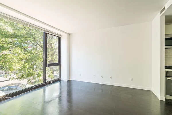 Rented by Compass | media 10