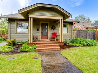 1528 Charnelton St, Eugene, OR 97401