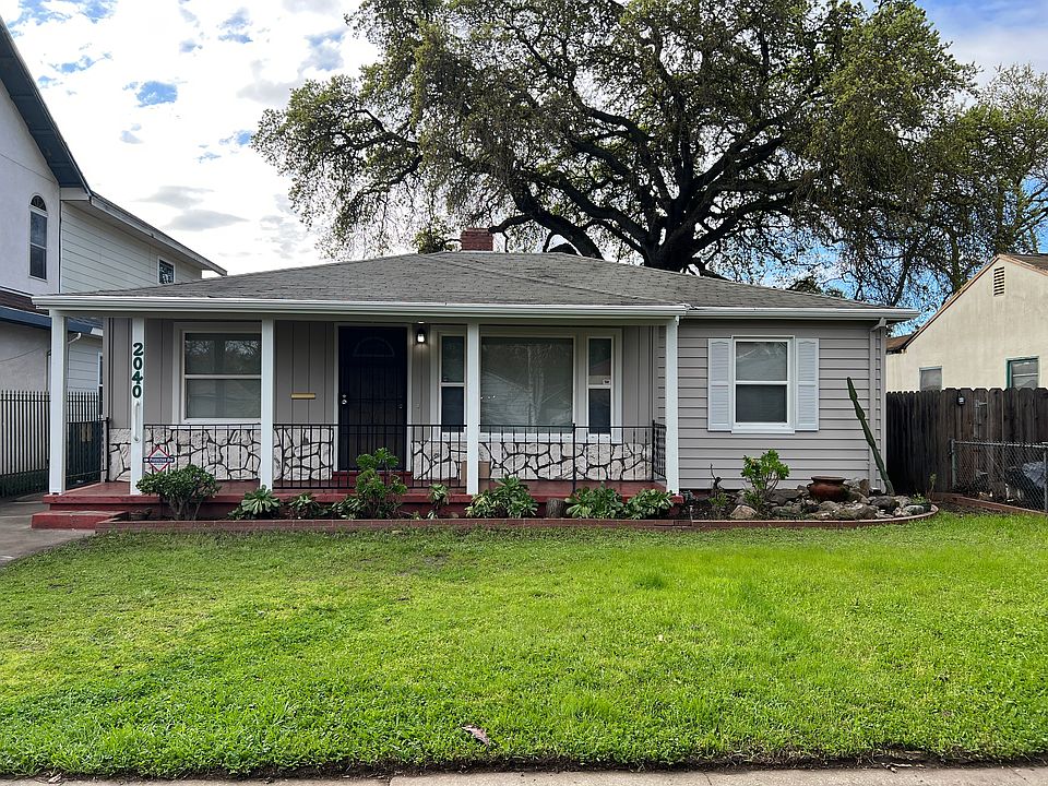 1st image of 2040 W Willow St