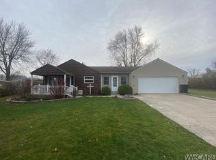 1844 Stewart Rd, Lima, OH 45801