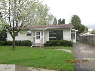 732 Emily Ave, Lansing, MI
