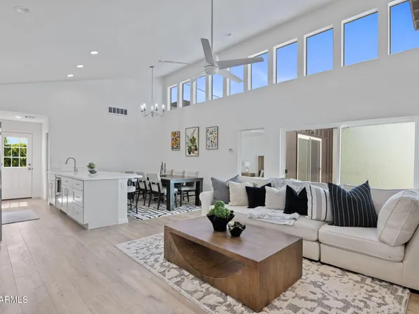 2933 N CASA TOMAS Court, Phoenix, AZ 85016