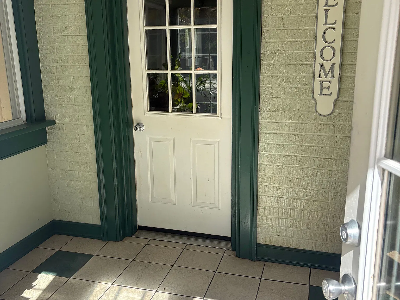 2 bed, 2.0 bath, 1624 sqft, $1,850 — Photo 2