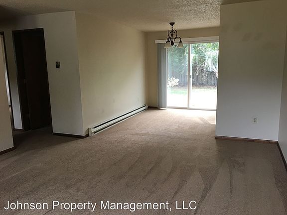 3rd image of 18420 E Maxwell Ave