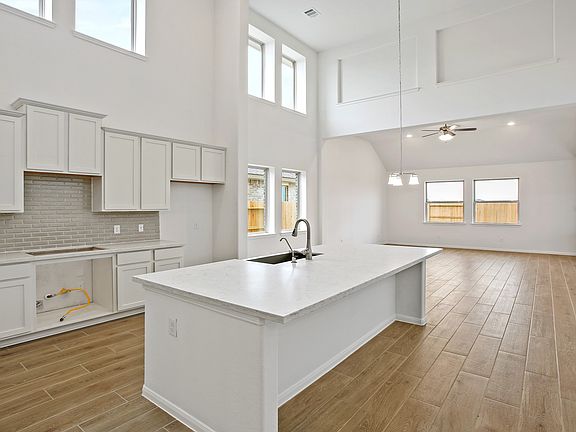 Open, airy floorplan