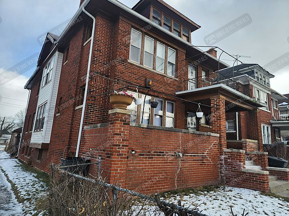 2nd image of 5186 Burns St Unit A