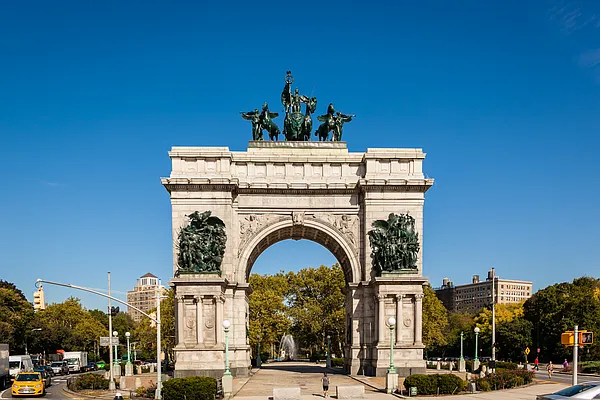 Rented by Douglas Elliman | media 28