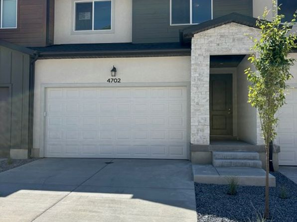4702 S Alder Dr