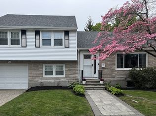 1 Deroma Rd, West Roxbury, MA 02132
