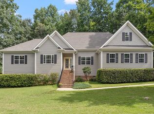 1470 Field Quartz Cir, Fuquay Varina, NC 27526