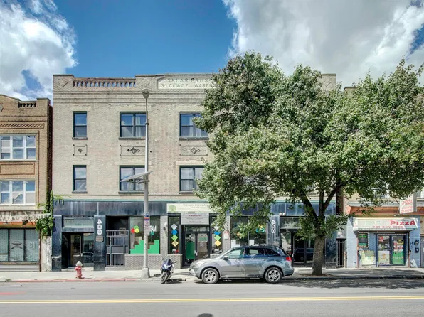 409 Ocean Avenue image 2 of 18