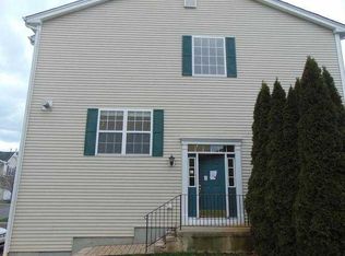 801 Lexington Blvd, Bethel, CT 06801