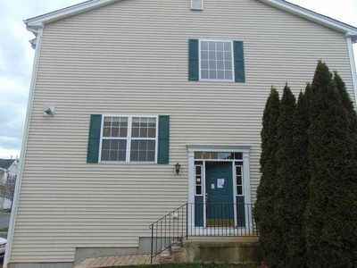 801 Lexington Blvd, Bethel, CT, 06801