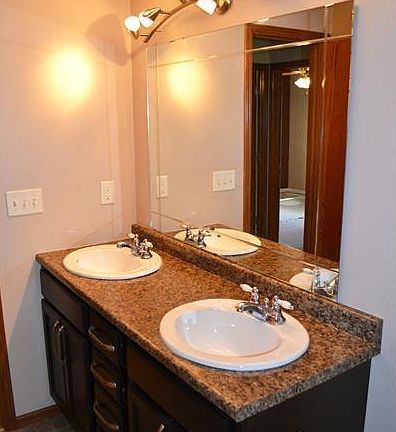 Double vanity and large bathroom