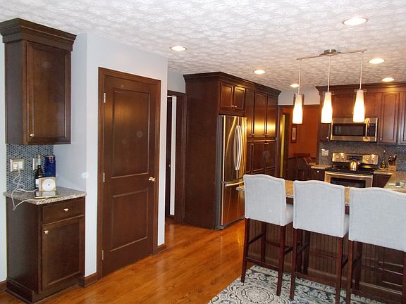 3rd image of 2565 Sonnington Dr