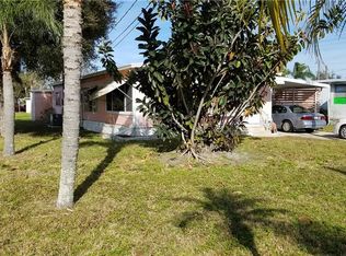 2413 Studio Blvd, Ruskin, FL 33570