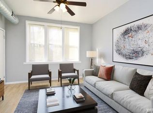 1154 W 17th St APT 2, Chicago, IL 60608