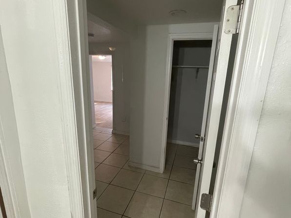 5546 Silver Spur Dr #1