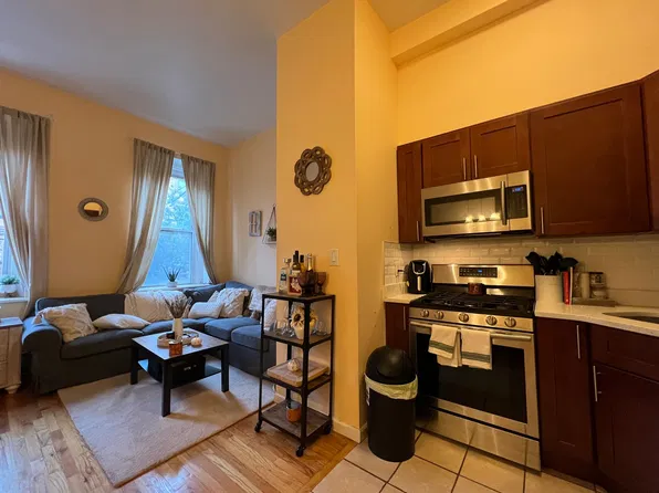 1026 Bloomfield St, Hoboken, NJ