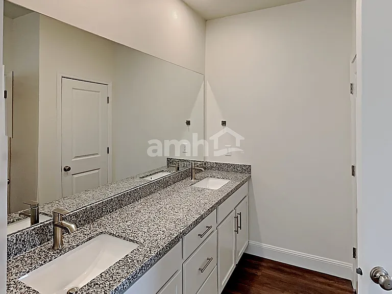 2661 W 3400 S — Photo 12