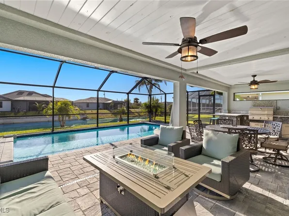 25 NW 14th Ave, Cape Coral, FL 33993